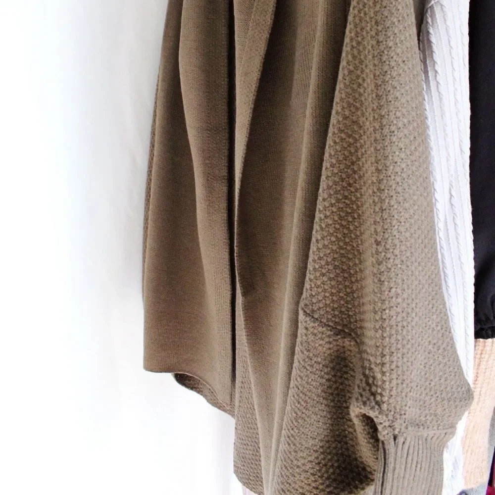 Very J Sophie Batwing Olive Cardigan - Picture 8 of 10